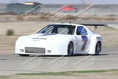 media/Oct-25-2025-CalClub SCCA (Sat) [[34c778dfbe]]/Group 3/Qualifying/